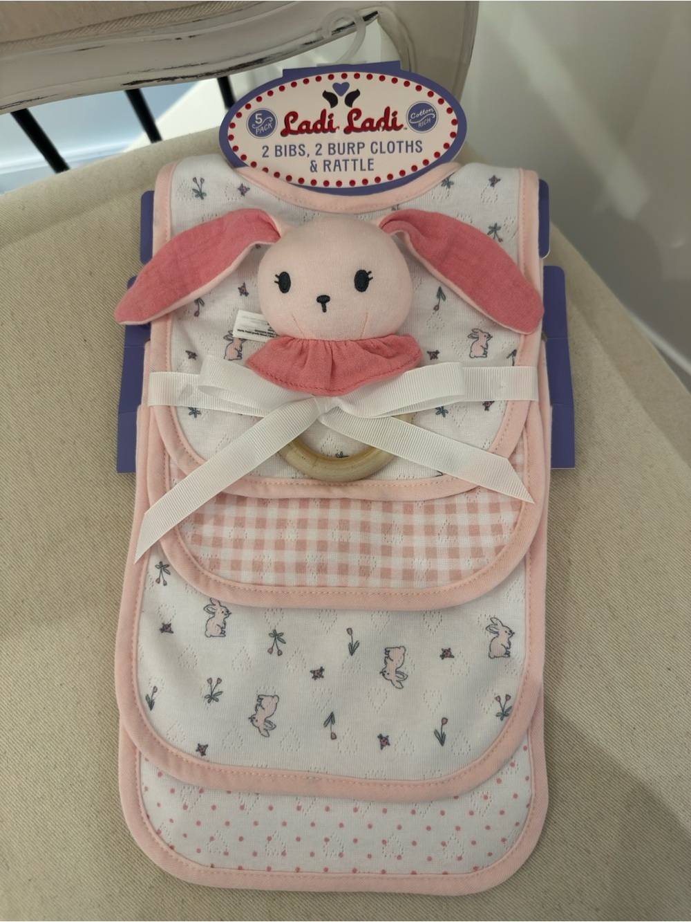 Adorable Pink Bunny Baby Bib, Rattle & Burp Cloth 5 Piece Gift Set NWT - Picture 8 of 9